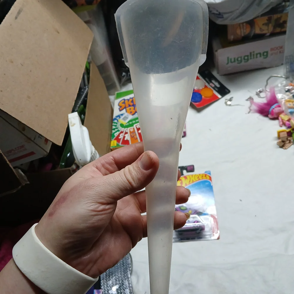 Translucent Kitchen Funnel - Picture 2 of 5